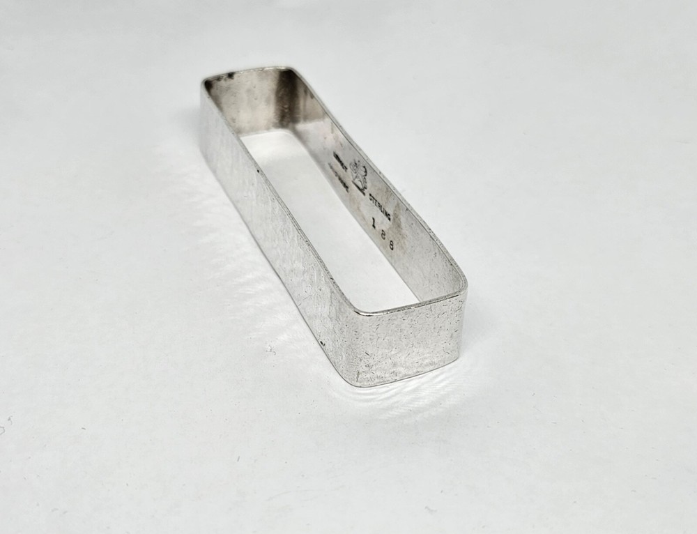 ANTIQUE LEBOLT LARGE HAND HAMMERED STERLING SILVER RECTANGULAR NAPKIN RING,D