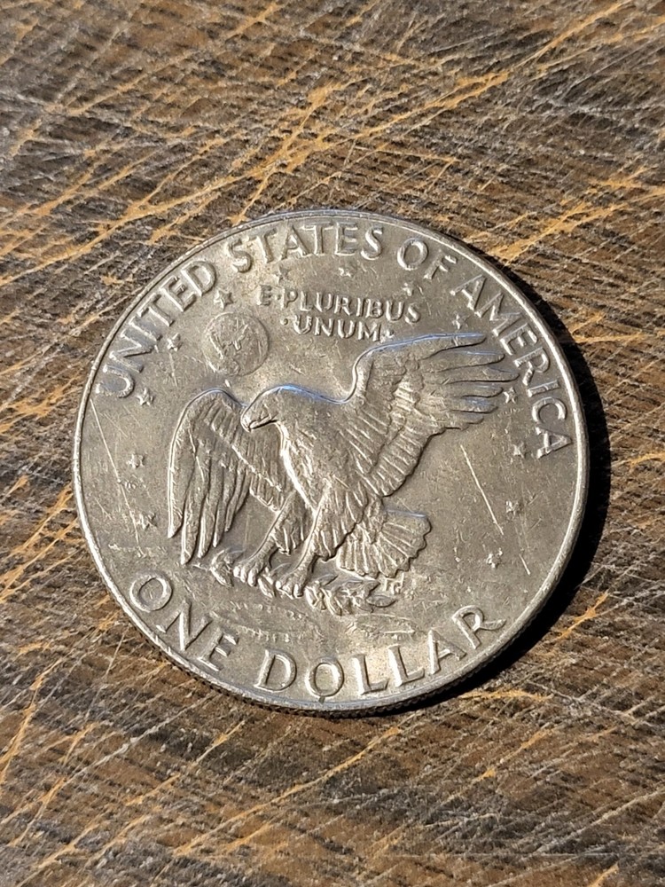1977-D Eisenhower (Ike) Dollar - Very Fine