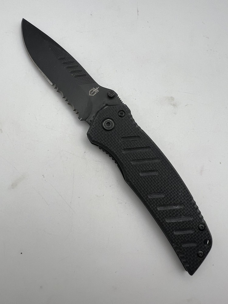 Gerber Paraframe Folding Pocket Knife Serrated Blade EDC Tool
