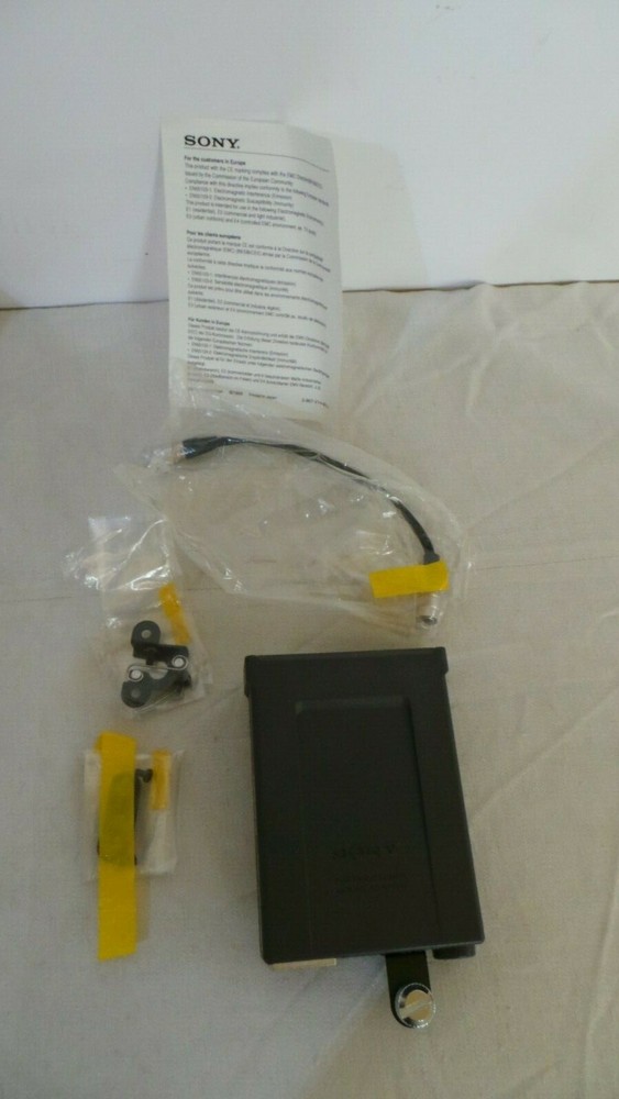 SONY Portable Tuner Mount Adapter BTA-801