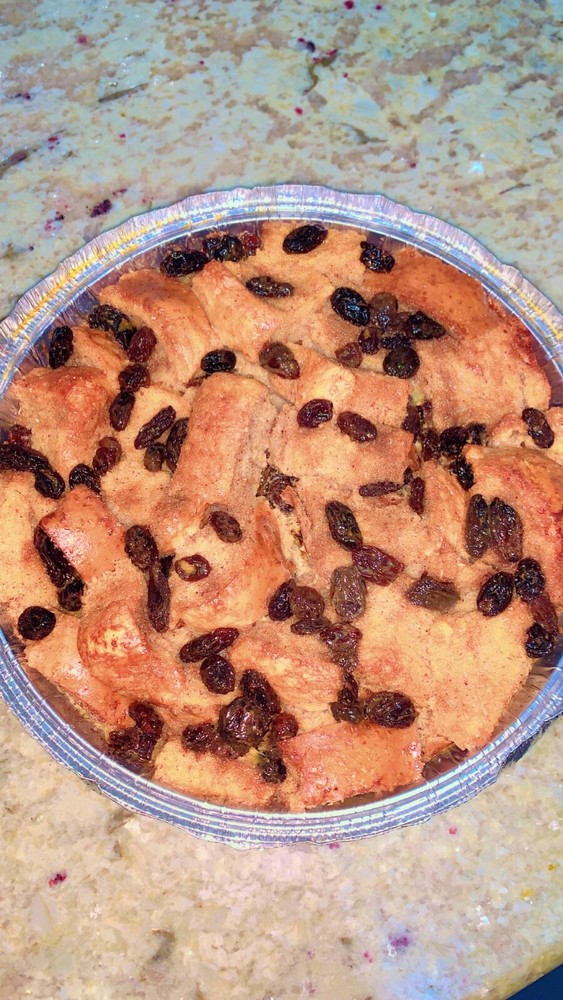 Traditional Jamaican Bread Pudding / 3lbs / 8” Pan