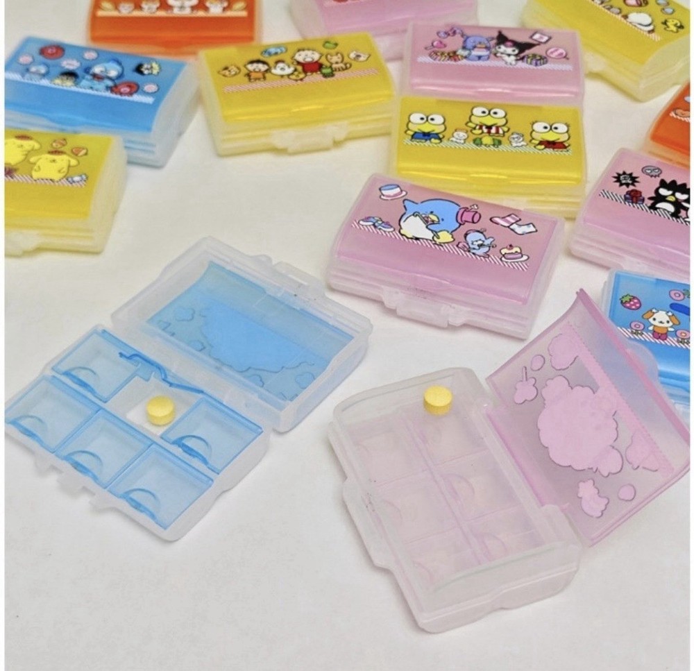 Usahana Pill case
