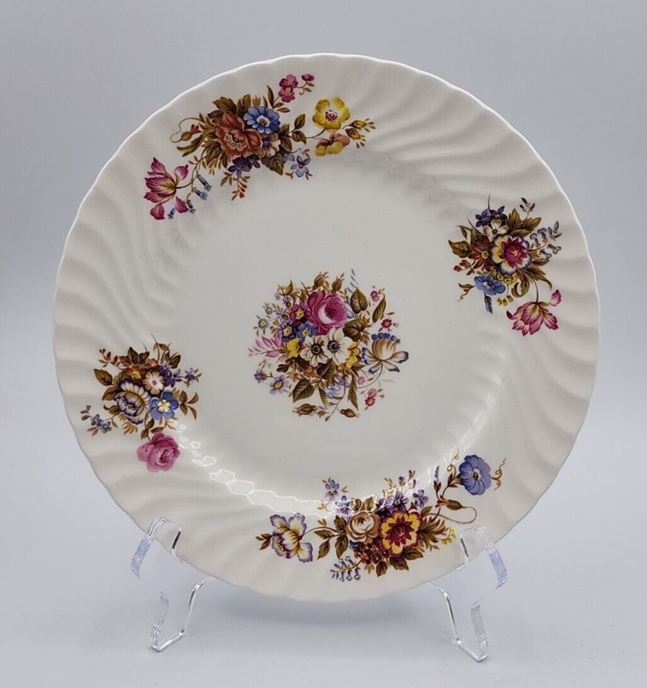 Aynsley Fine Bone China Summertime Pattern 6 Piece Place Setting