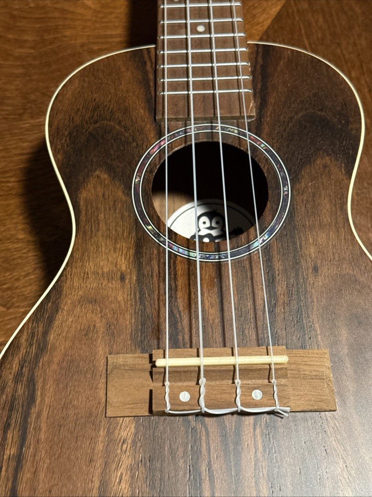 Penguin Ukulele