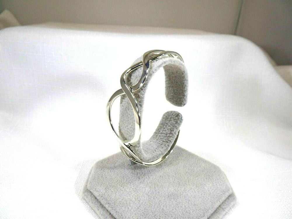 Solid Sterling Silver Cuff Bangle- 18.cm