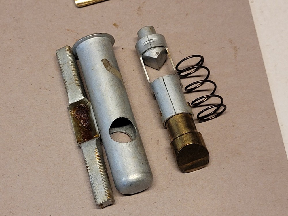 Dexter Screen/Storm Door Lock Brass #1159 NOS