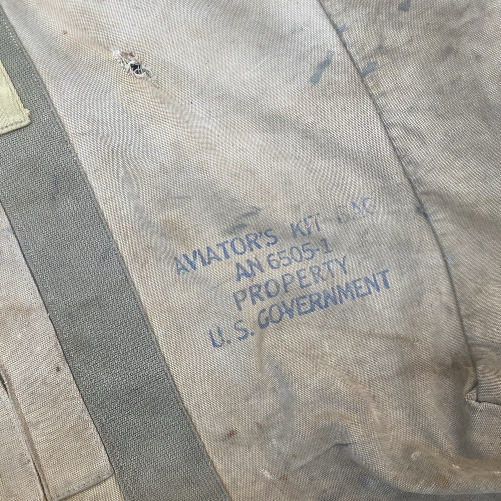 Vintage WW2 Aviator's Kit Bag DIstressed Stencil USAAF