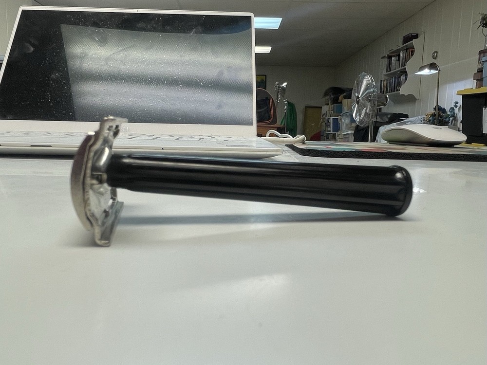 Gillette Tech Double Edge Safety Razor w/ Refills