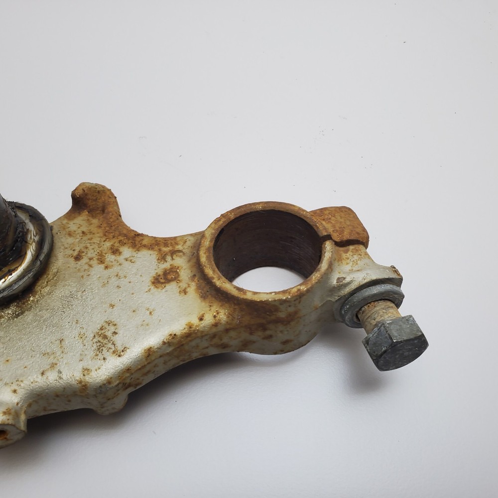 1973 Suzuki TS100 TS 100 Lower Triple Tree Clamp Steering Stem