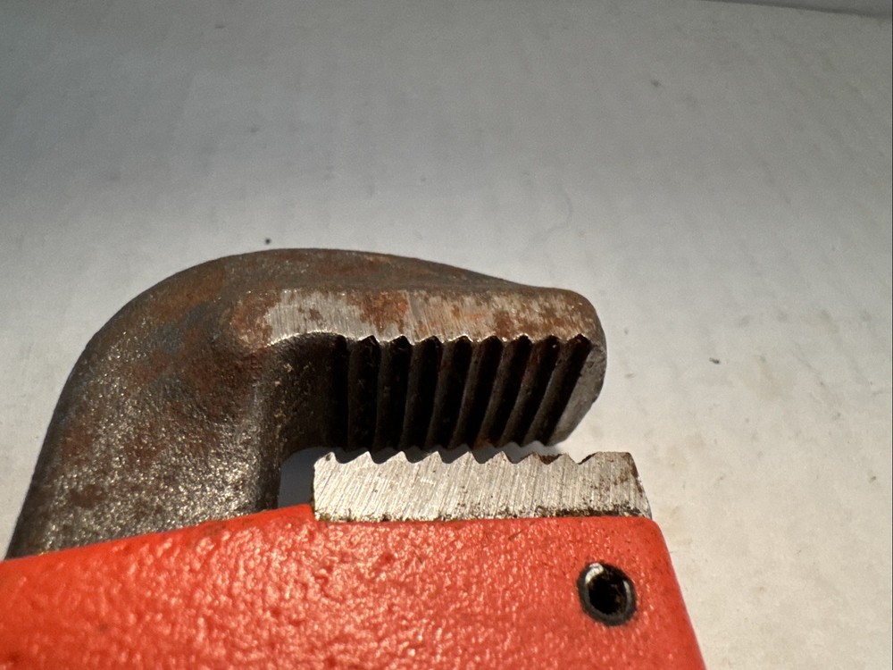 10" Pipe Wrench Cast Iron HEAVY NICE ORANGE Pittsburgh