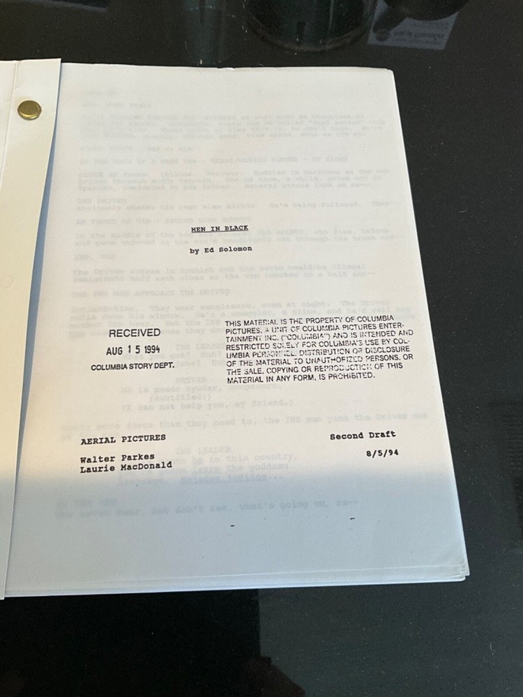 Original MEN IN BLACK second draft WILL SMITH & TOMMY LEE JONES 1994