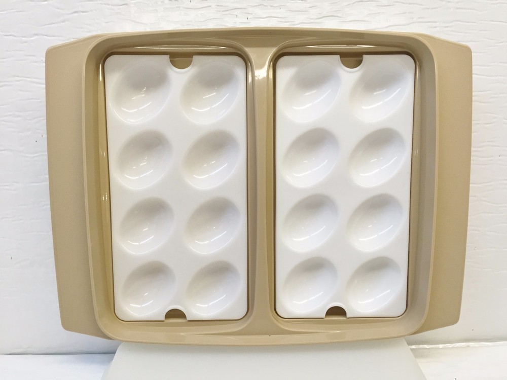 Vintage Tupperware 4 Piece Deviled Egg Carrier Almond #723