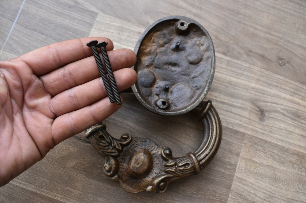 Vintage Cast Iron Victorian Face antique Door Knocker Handle Knob Pull Ring
