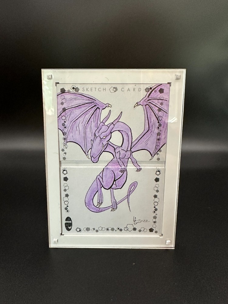 Marvel Magnetic Sketch Booklet Card Holder Display Case 2 Panel 1 Hinge White