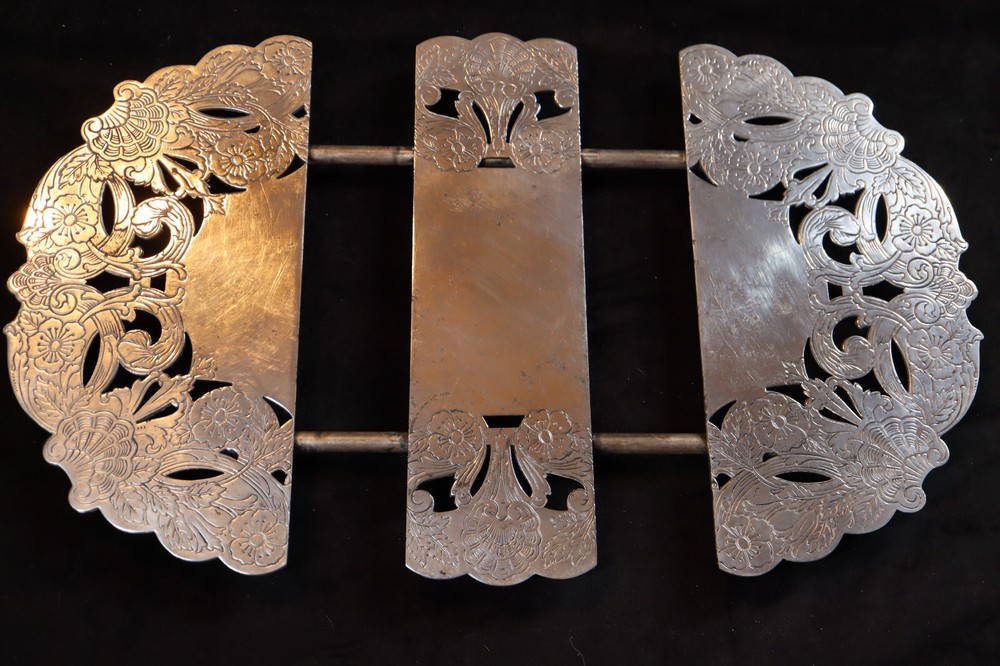 Vintage Poole Silver Co. Silver Plated Etched Expanding Trivet Made In U.S.A