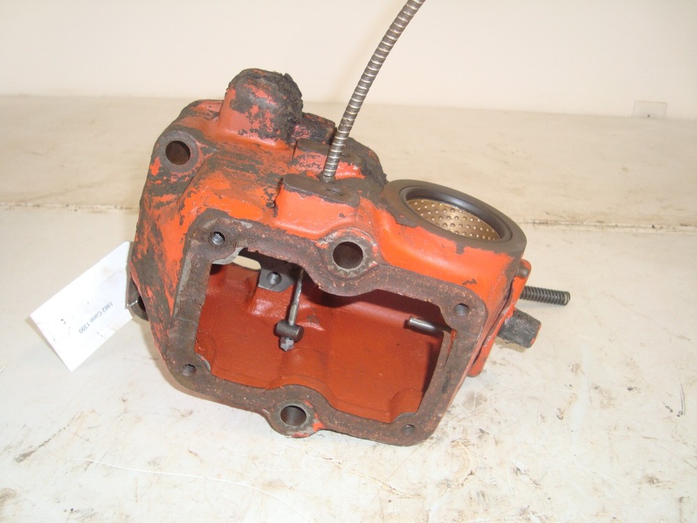 1982 Case 1390 Tractor Rockshaft Support Housing Bracket