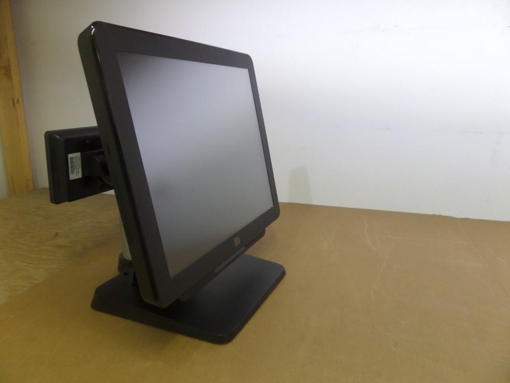 ELO TOUCH SOLUTION E135387 L17Q000106