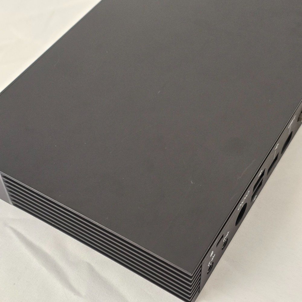 POLY G7500 Codec 4K Base Unit Video Conference Unit Polycom P011 W/ Remote