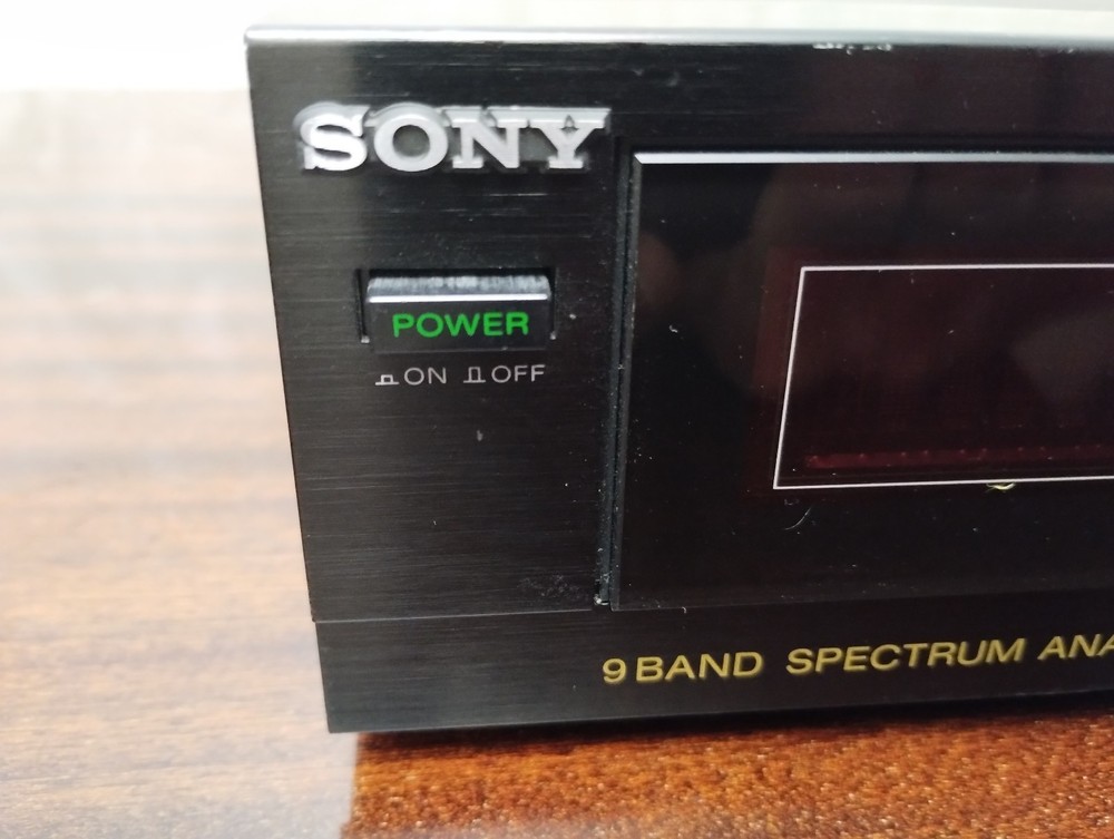 Sony SEQ-910 Graphic Equalizer / 9 Band Spectrum Analyzer