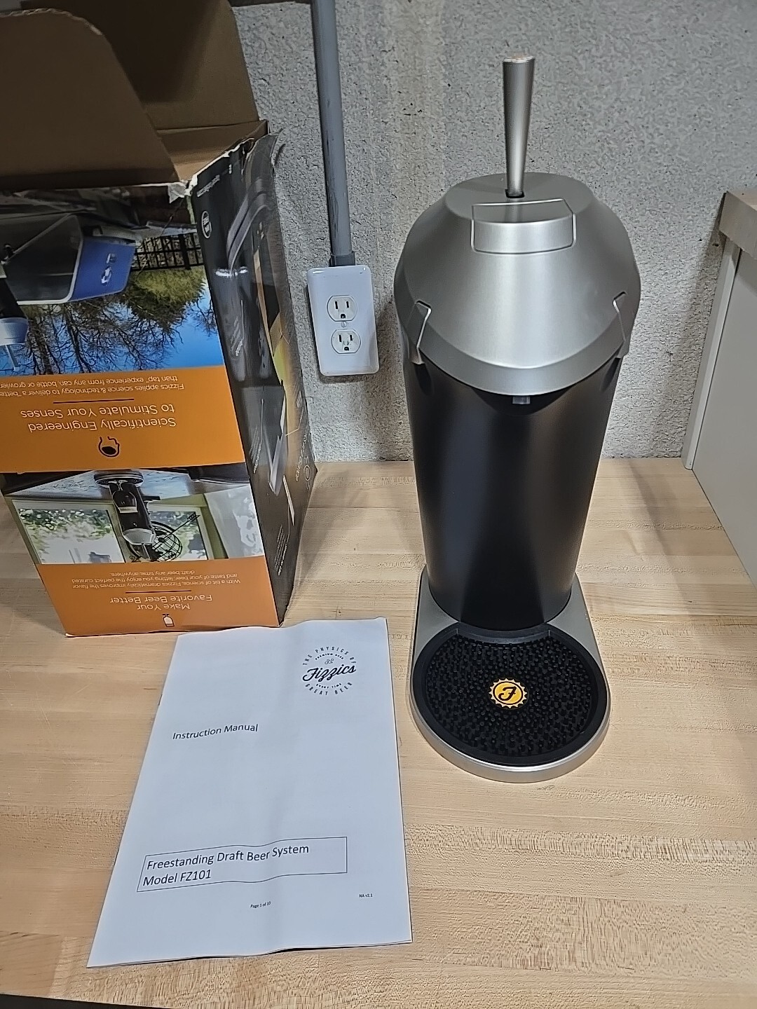 Fizzics FZ101 Portable Beer Enhancement System Micro-Foam Technology Open Box