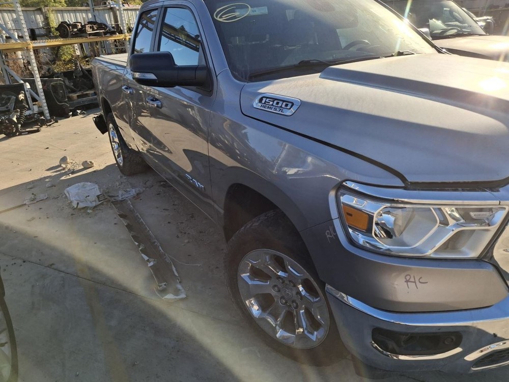2019 Dodge Ram 1500 8.4 Touch Screen Display OEM Used - Reprogram Required