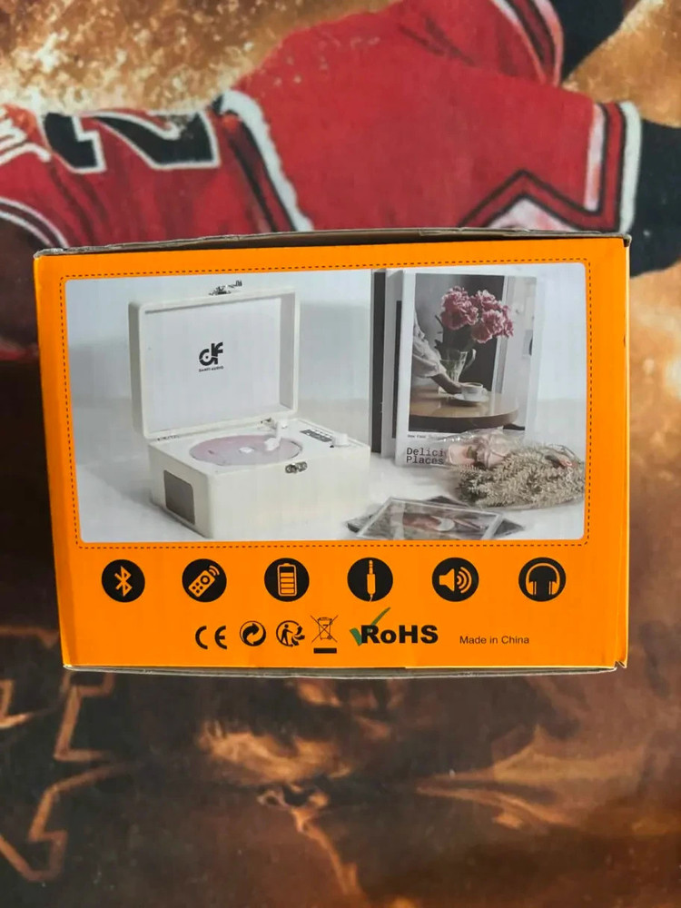 CD Player Portable Bluetooth, Pink Retro CD Player Leather