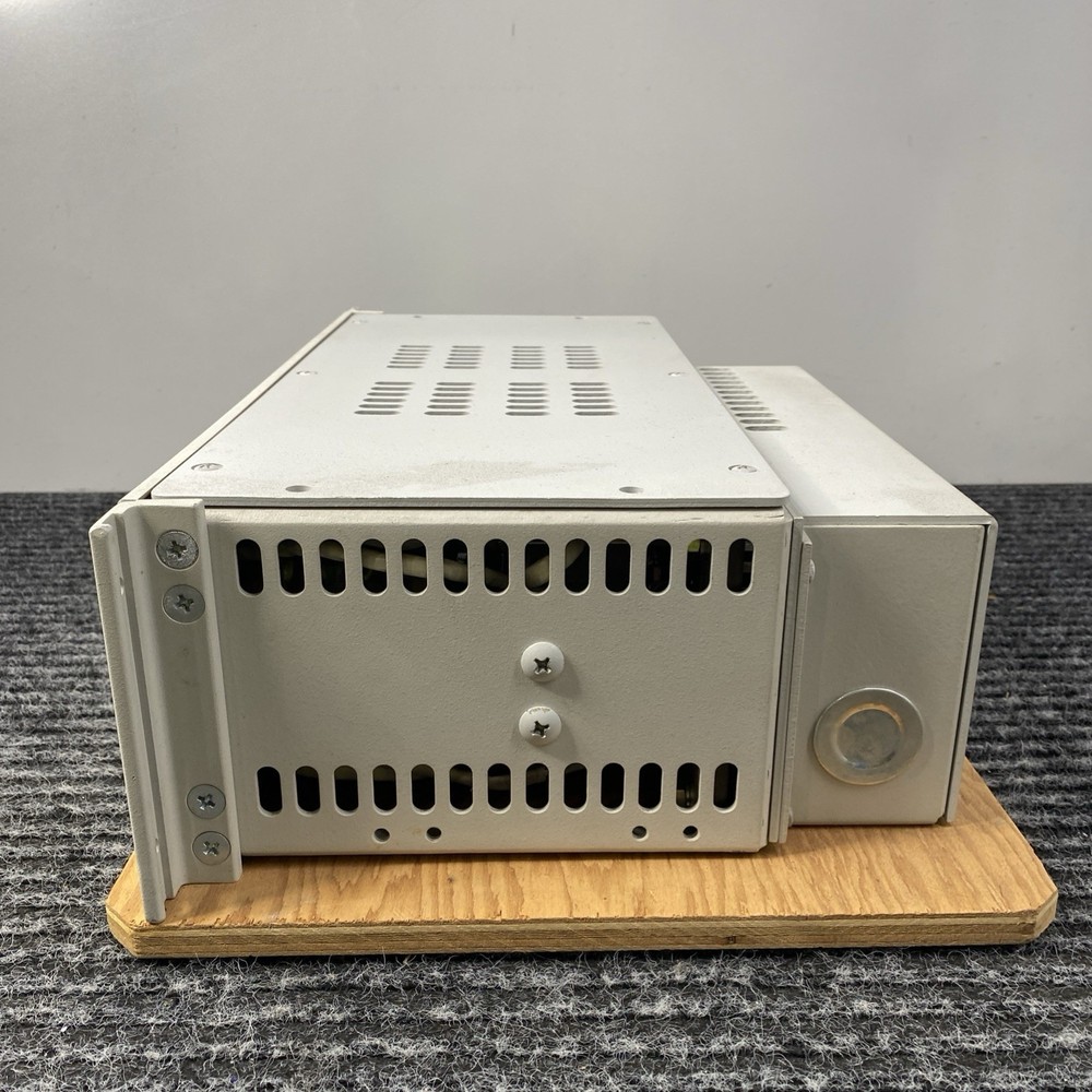 Variac 1592 Automatic Voltage Regulator 240V by TechniPower