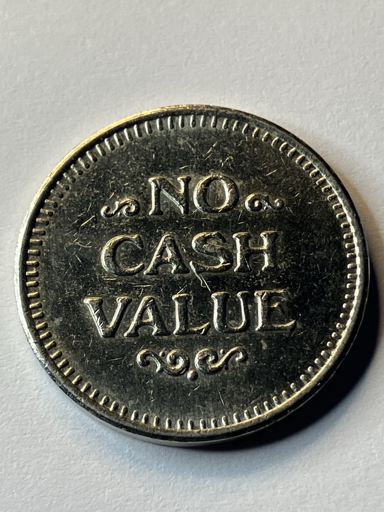 Rare Circus World Arcade Token Defunct #ua2