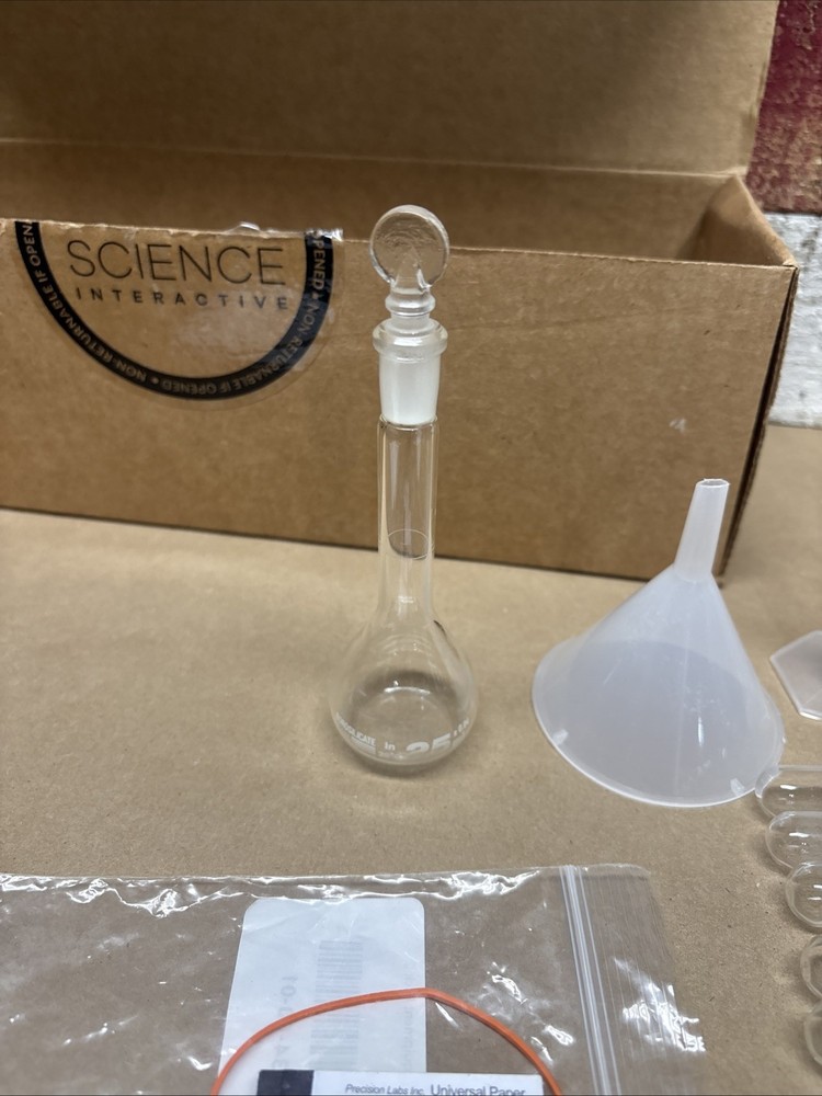 Science Interactive Lab Kit Lightly Used See Pics