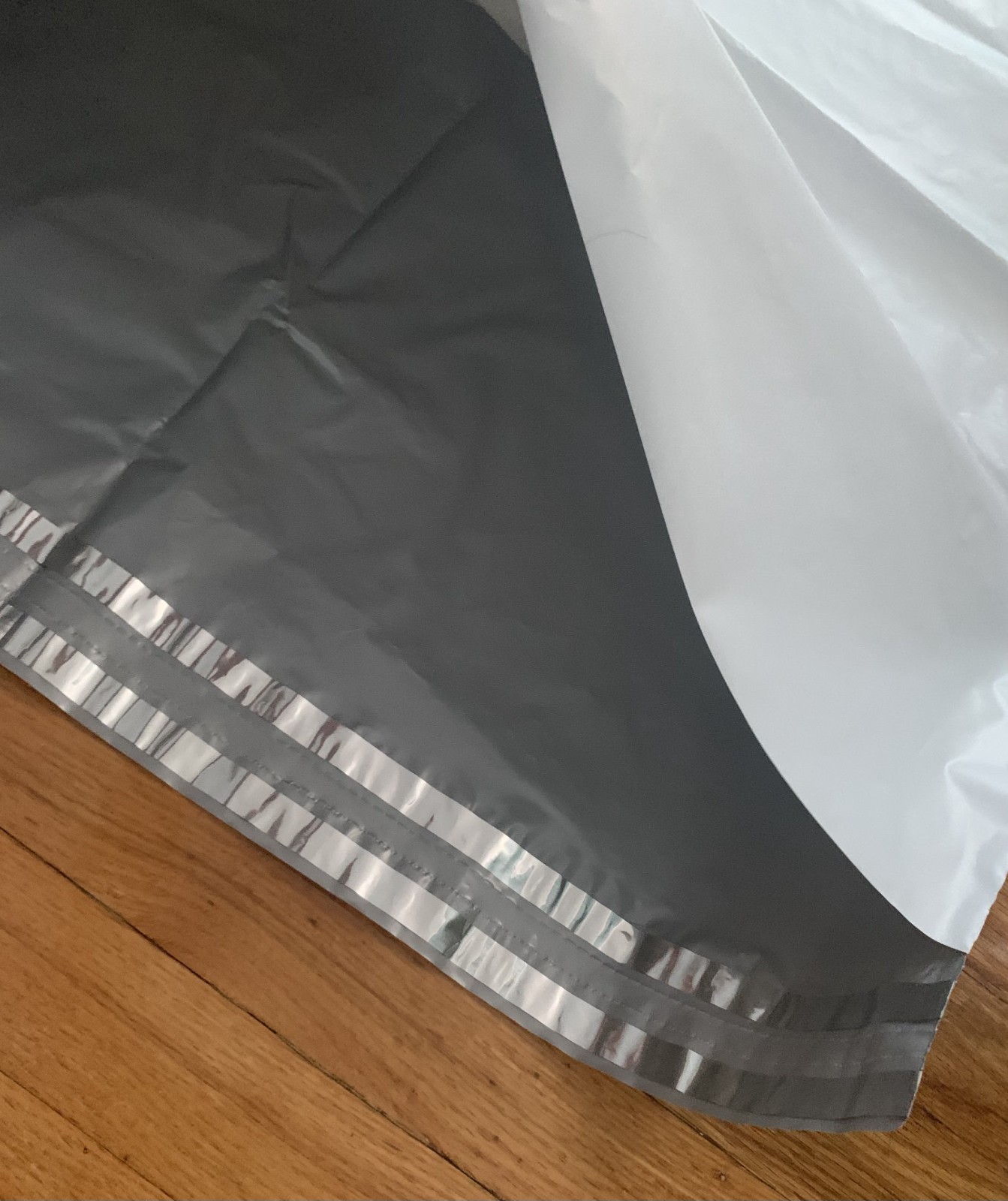4 Poly Mailer bags 30''x 36'' x 5” EXTRA LARGE 2.5 mil Shipping Bags P20