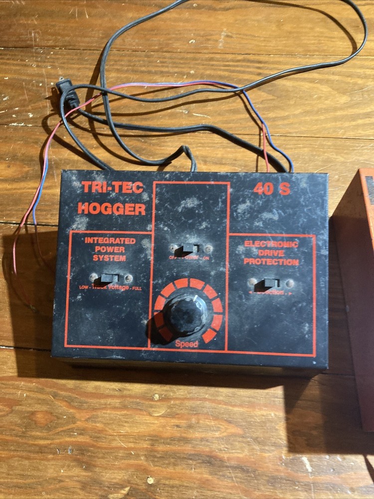 STARR-TEC HOGGER 80 MW Solid State Walk-Around Transformer System Train Control