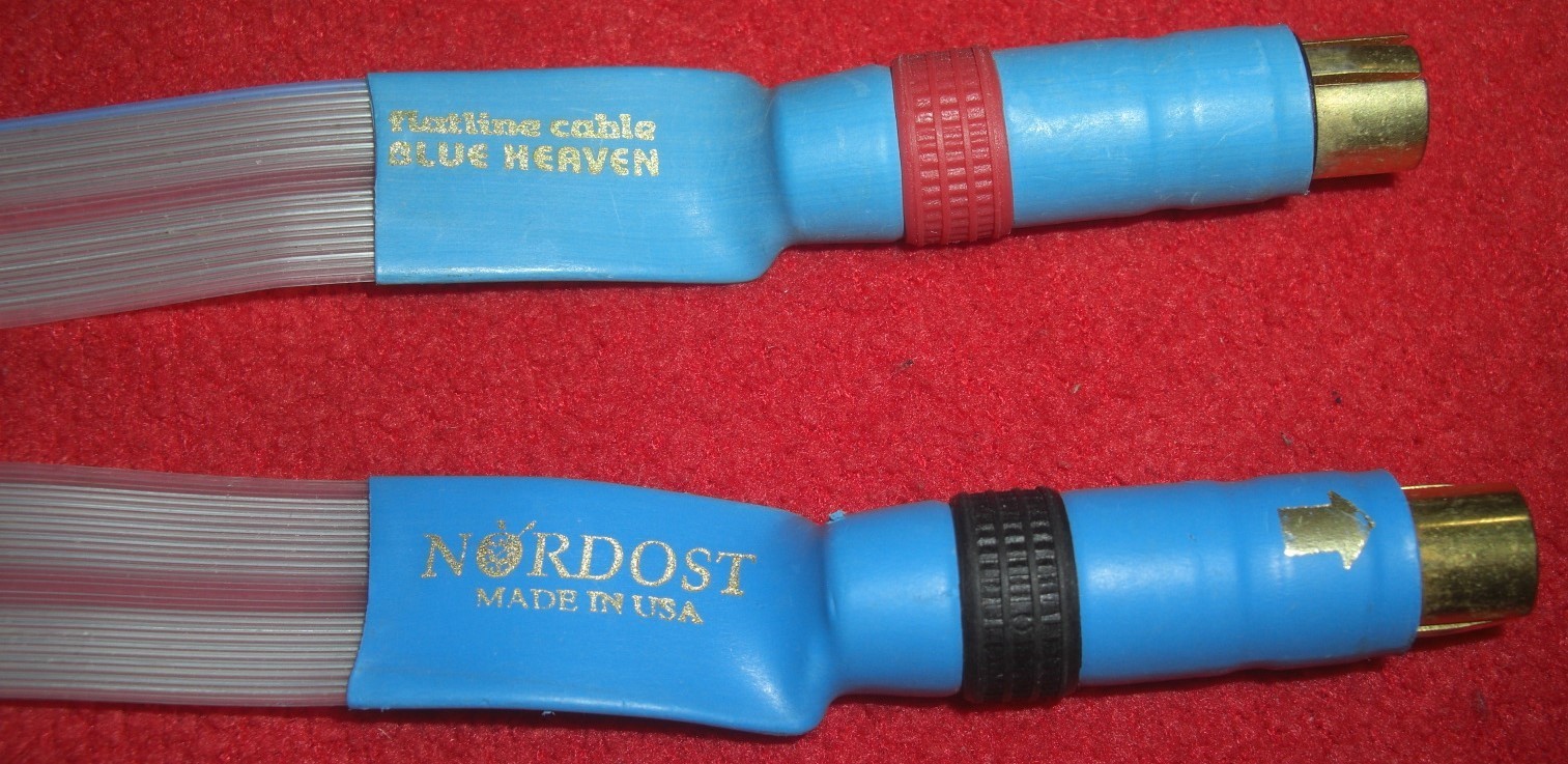 NORDOST BLUE HEAVEN FLATLINE INTERCONNECTS *1 METER PAIR* WITH RCAs ORIG BOX