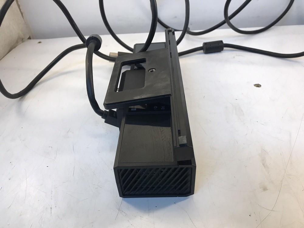 Microsoft Xbox One Kinect Camera Motion Sensor Bar Black Model 1520 UNTESTED