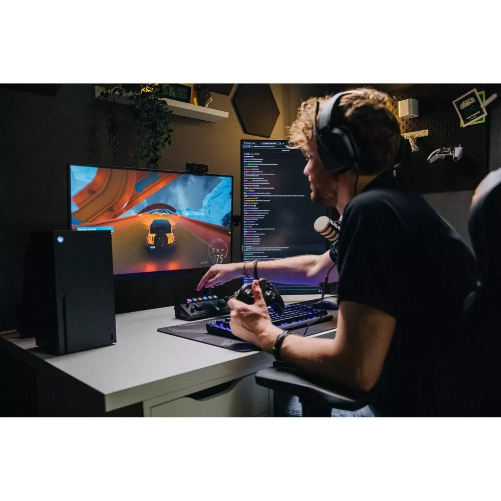 New Mackie MainStream Complete Live Streaming and Video Capture Interface