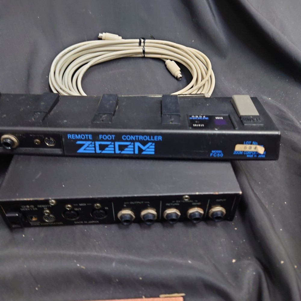 Zoom 9050 Guitar Multi Effects Processor with FC50 Foot Controller Untested