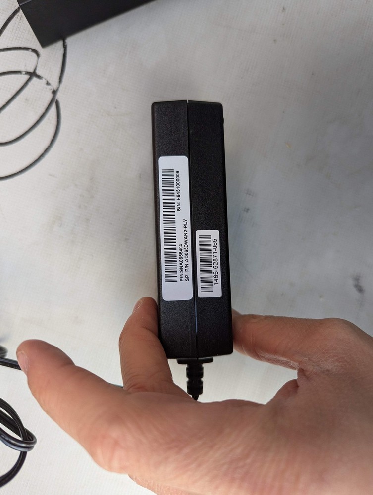 Polycom Pano Wireless Presentation Device 2201-29400-001