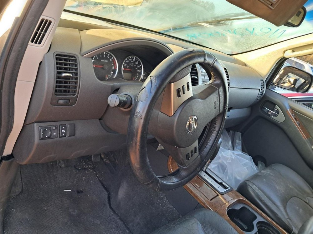 PATHFINDR 2005 Glove Box 4866765