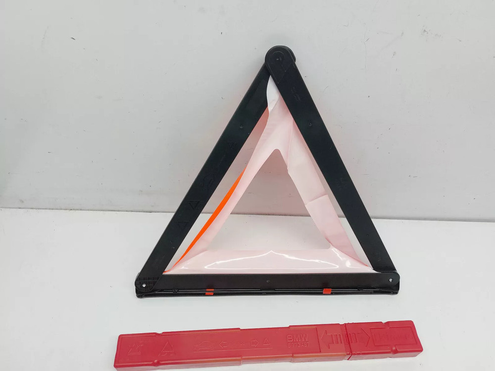 BMW X1 E84 EMERGENCY HAZARD WARNING TRIANGLE 2011 6770487
