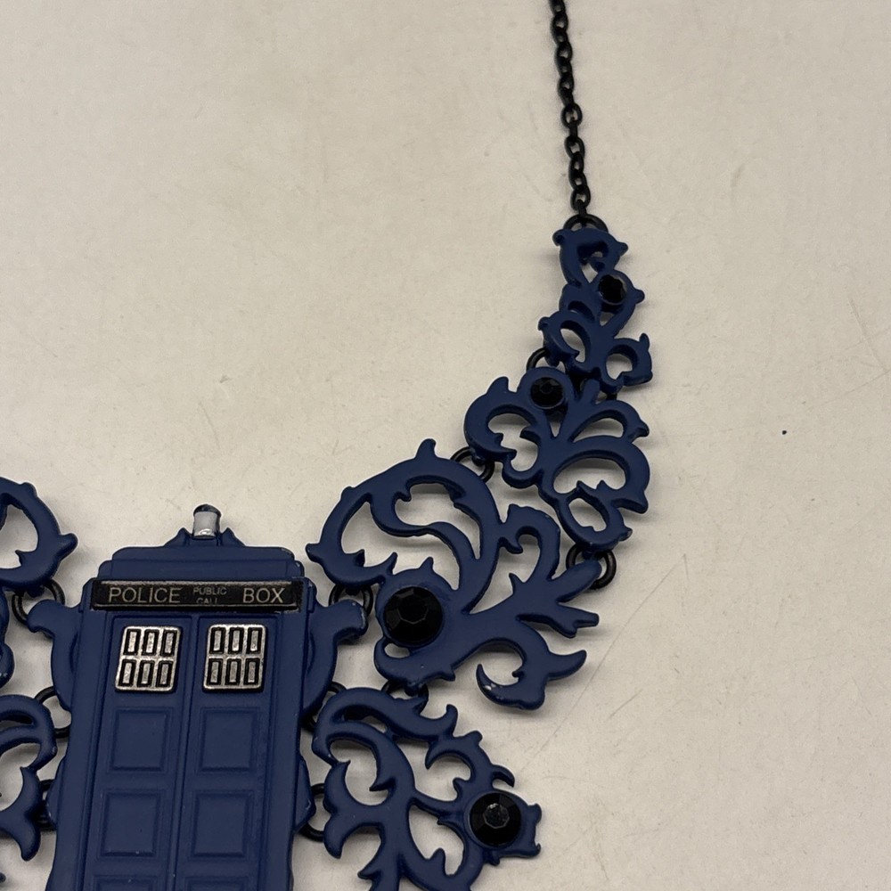 BBC Dr Who Tardis Statement Necklace!