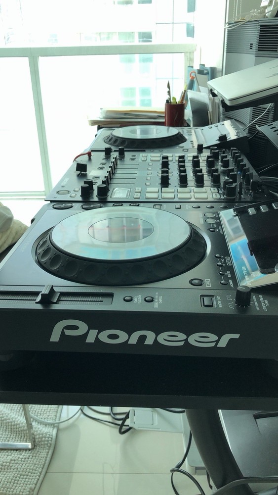 Pioneer CDJ-900 Double Deck Controller Built-in Mixer USB Powered Tabletop
