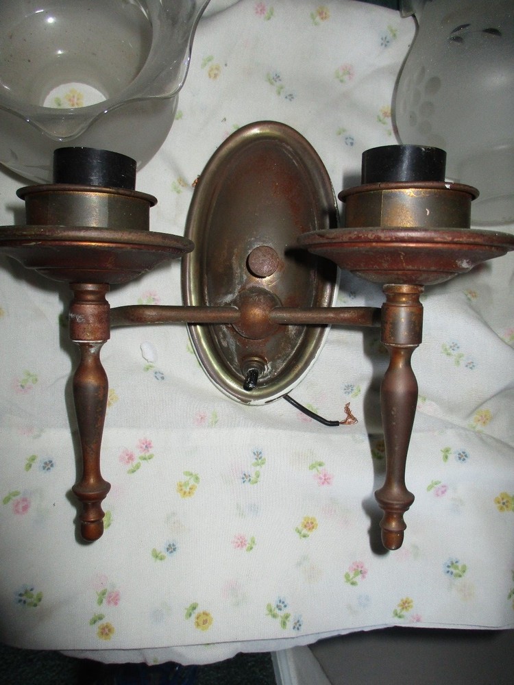 WALL SCONCE DOUBLE ARM