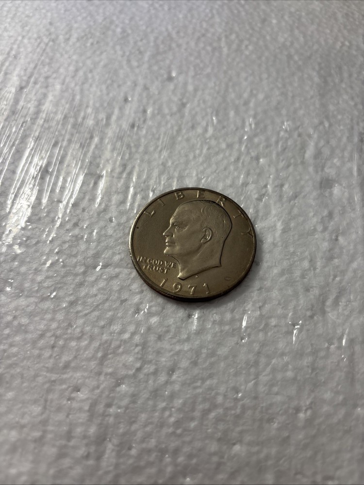 1971 D EISENHOWER DOLLAR COIN Circulated