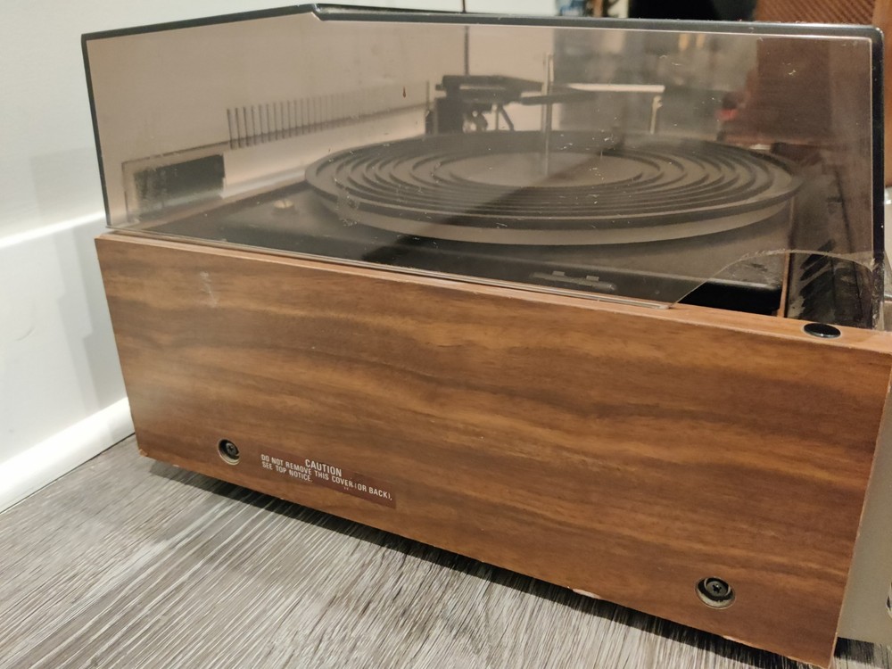 VINTAGE Sony HP -170A AM/FM Solid-State W/ Turntable