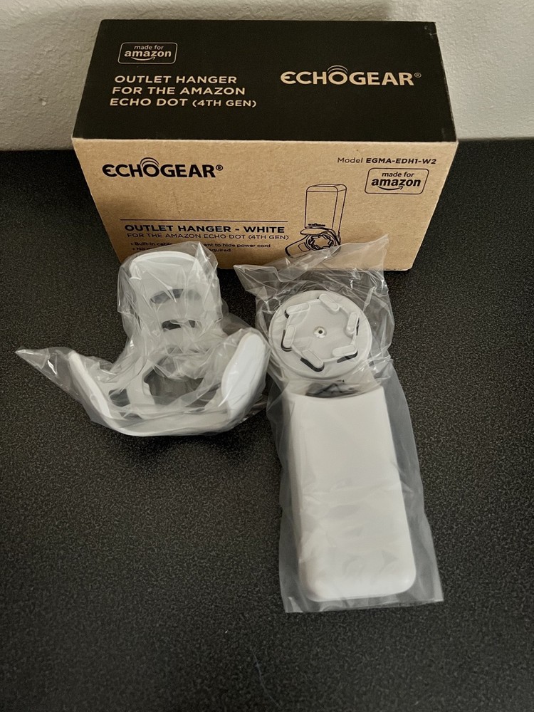 Outlet Hanger For Echo Dot (4th Gen)