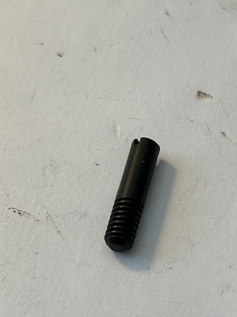 552070 Pin