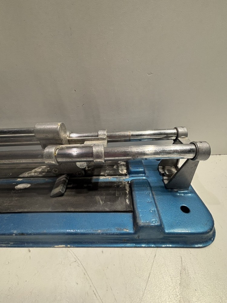 TILE CUTTER (P11023654)