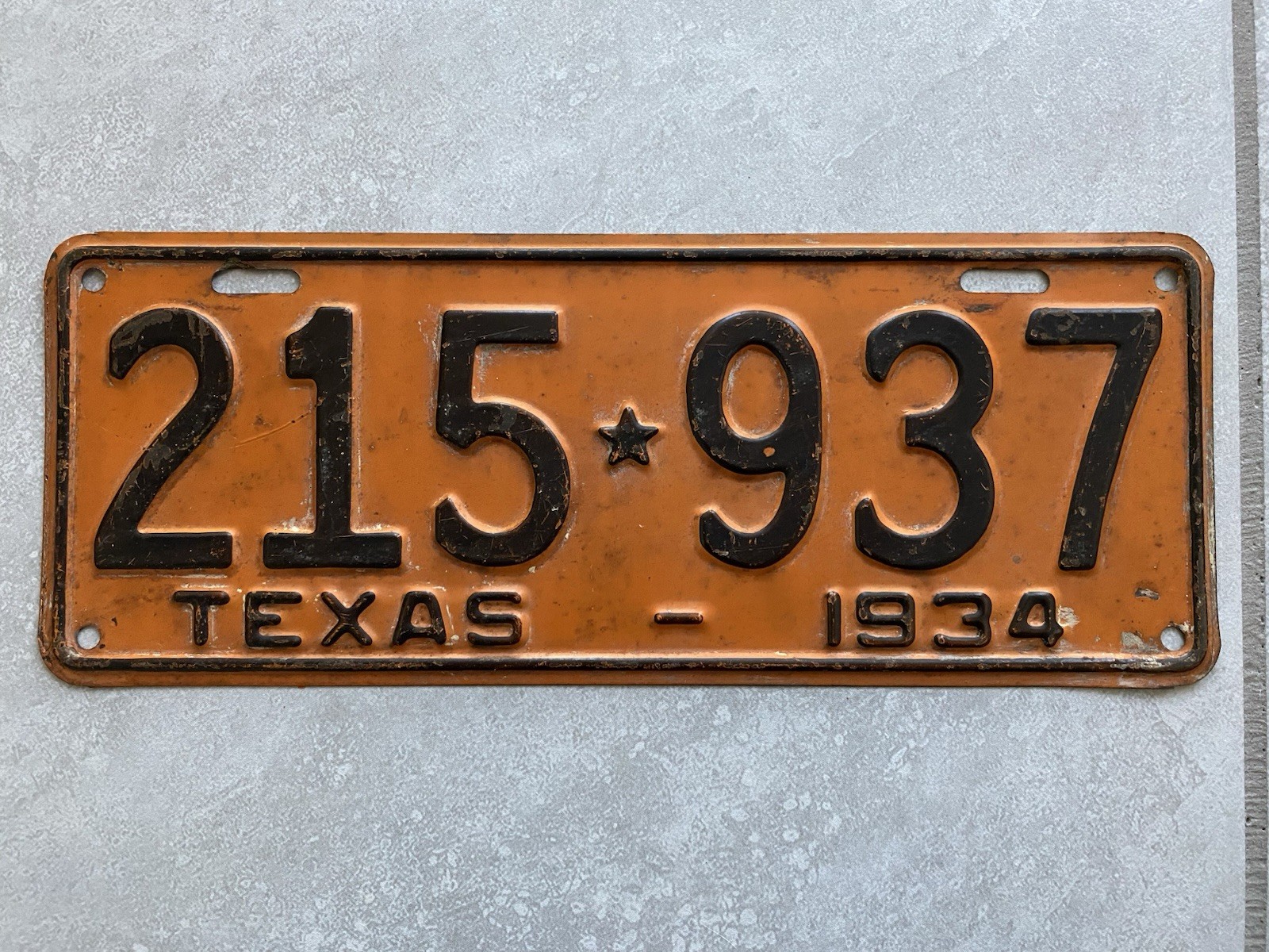 VINTAGE 1934 PASSENGER TEXAS LICENSE PLATE ORIGINAL PAINT