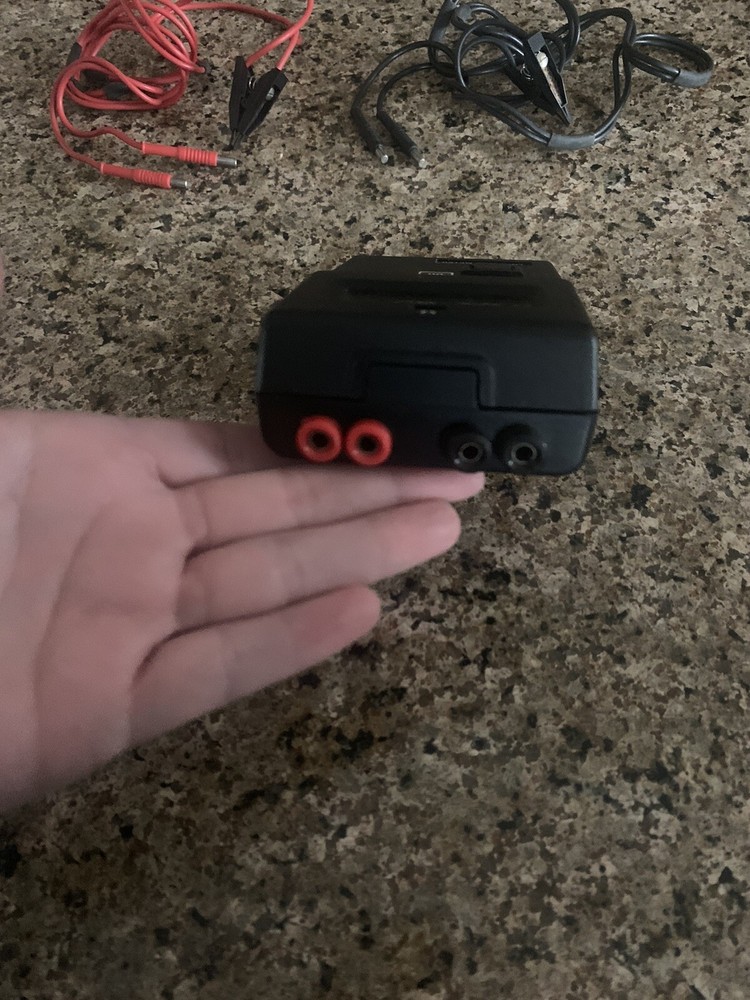 ISOTEK m210 lo-ohm meter, Leads and case