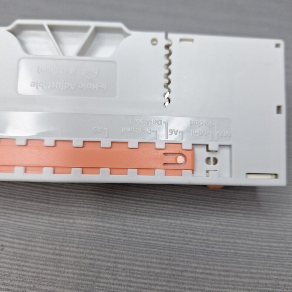 Sunlit Perfect 6 Hole Paper Adjustable