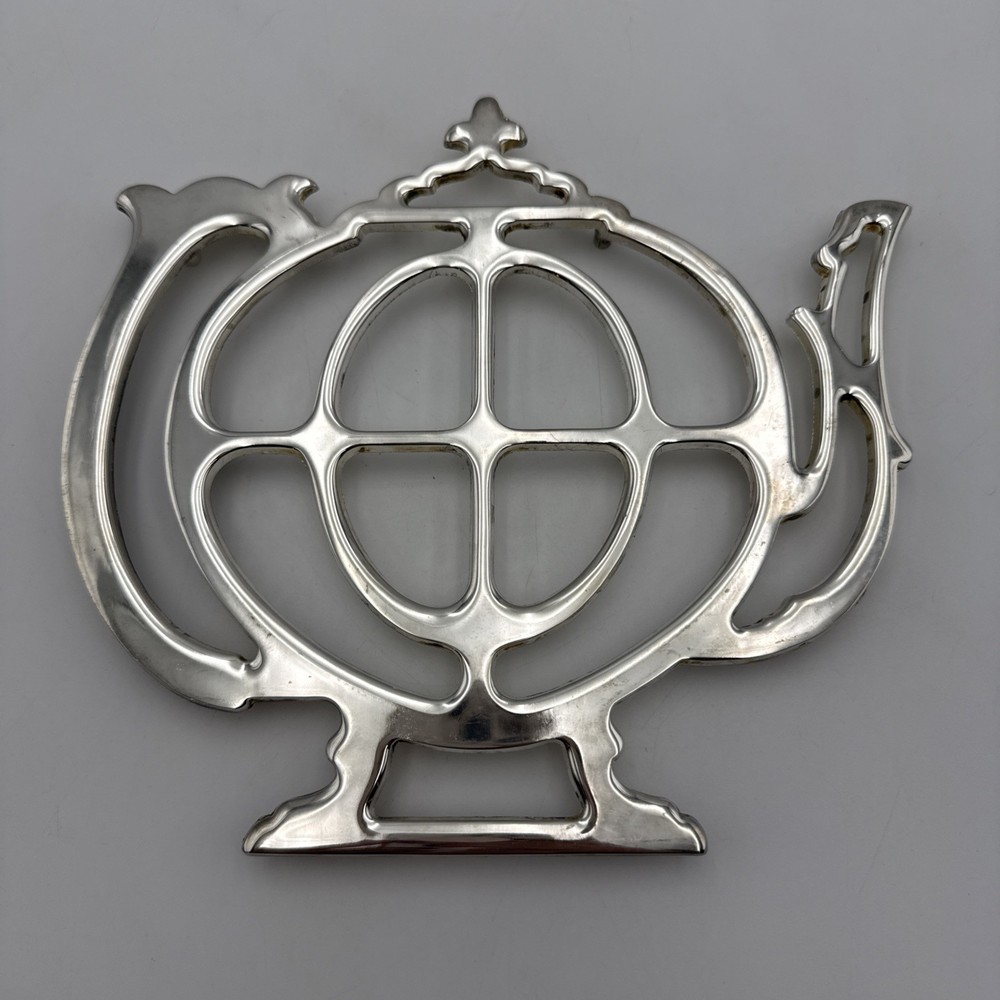 WIM Silver Plated Teapot Trivet Decorative Footed Hotplate Wall Plaque 8” x 7.5”